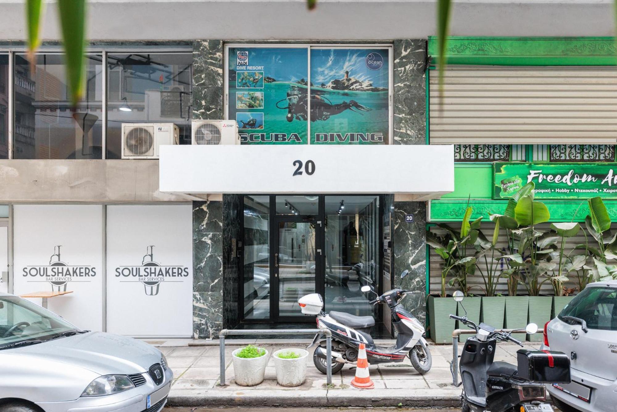 B&M Suites Thessaloniki Exterior foto